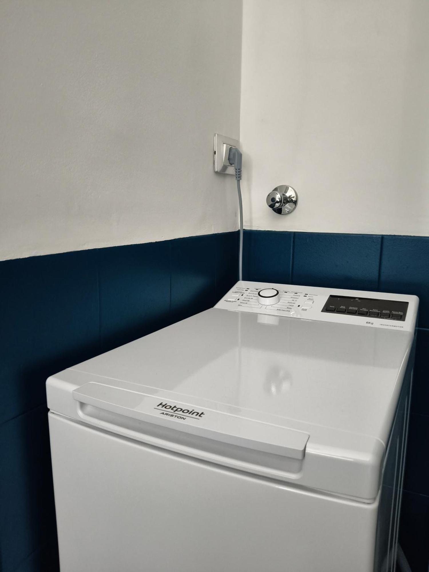 Apartmán Fluere - Via Riva Reno Boloňa Exteriér fotografie