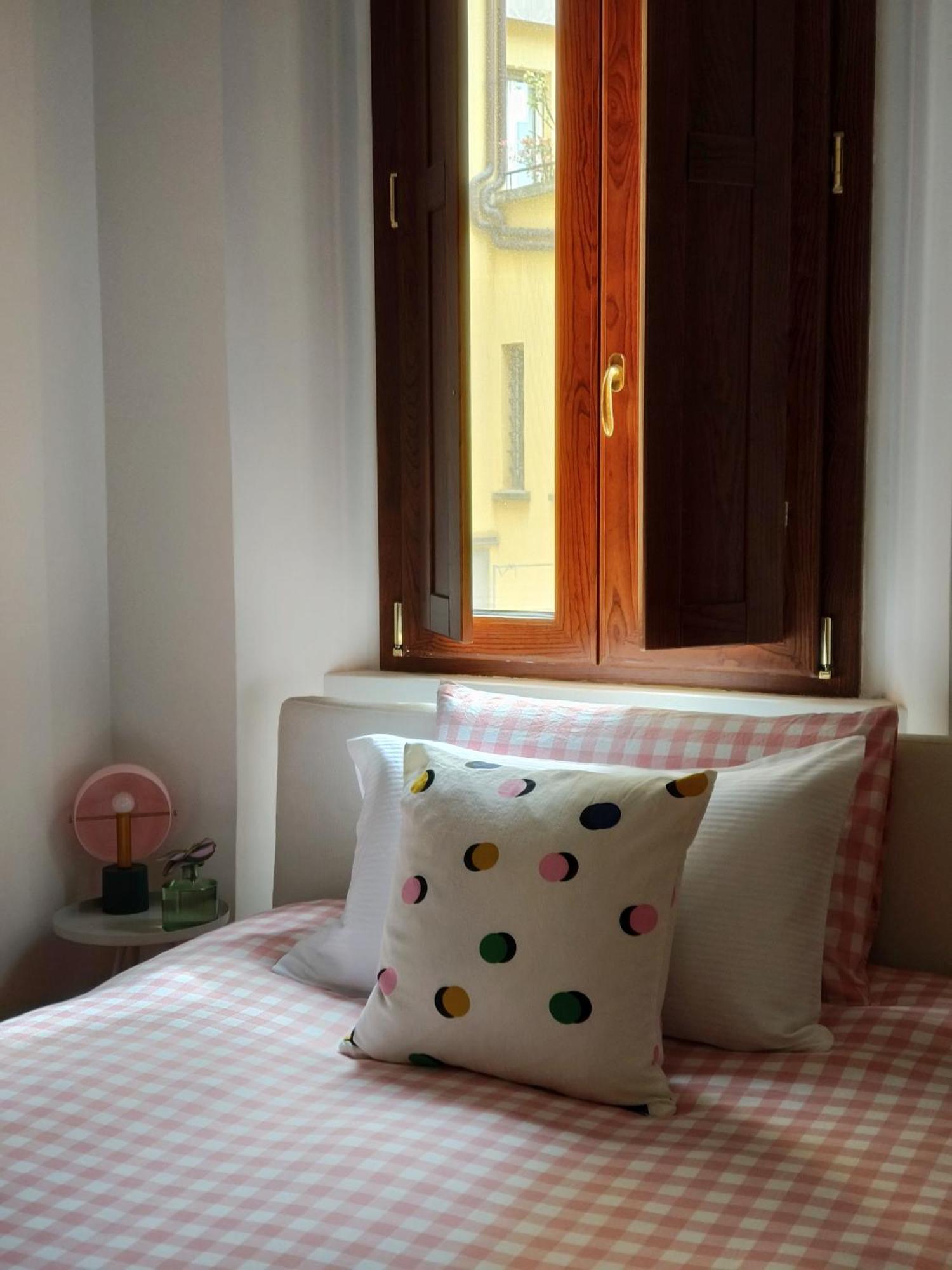Apartmán Fluere - Via Riva Reno Boloňa Exteriér fotografie